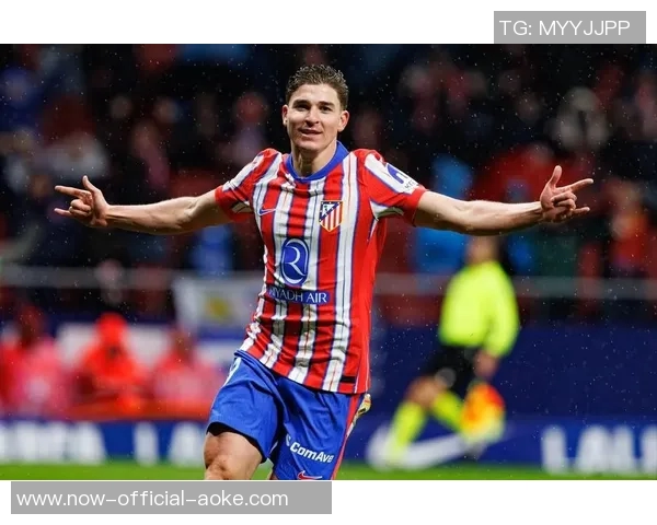 西甲赛场上演帽子戏法，阿尔瓦雷斯马竞生涯首次戴帽